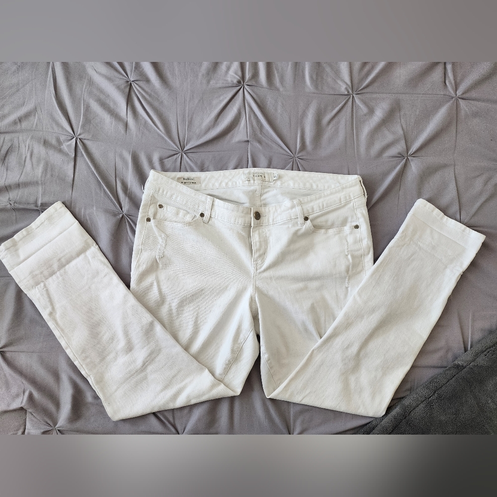 Torrid | White Jeans | Women's | 18